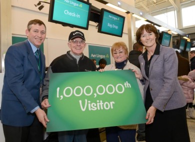 Leonie Higgins,second from right, was the one millionth Aer Lingus customer to arrive from the US this year.