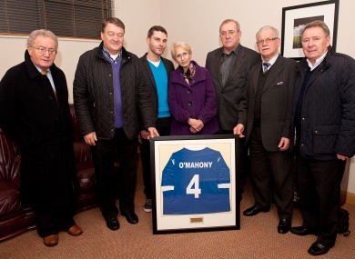 Pictured (L-R) at yesterday's presentation are Dave McMahon, Kevin Fitzpatrick, Dave O'Mahony, Sheila O'Mahony, Eoin Hand, Pat O'Sullivan, Mike Ryan.